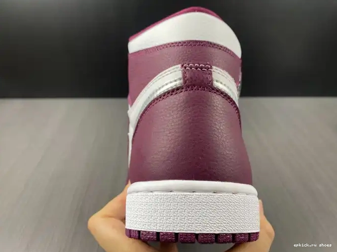 Rep 555088-611 Air OG High 1 Jordan Bordeaux 0518